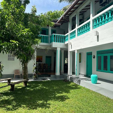 Villa 47 Hikkaduwa Bagian luar foto
