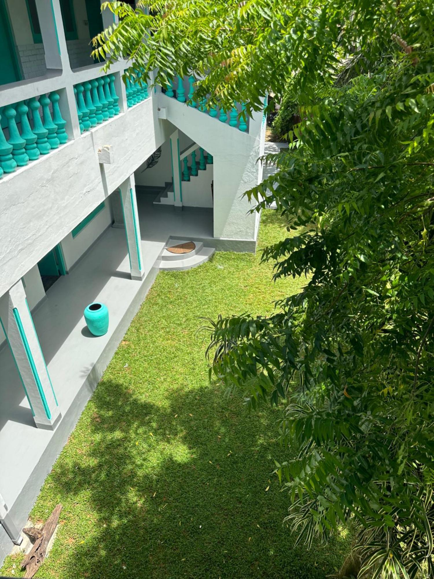 Villa 47 Hikkaduwa Bagian luar foto