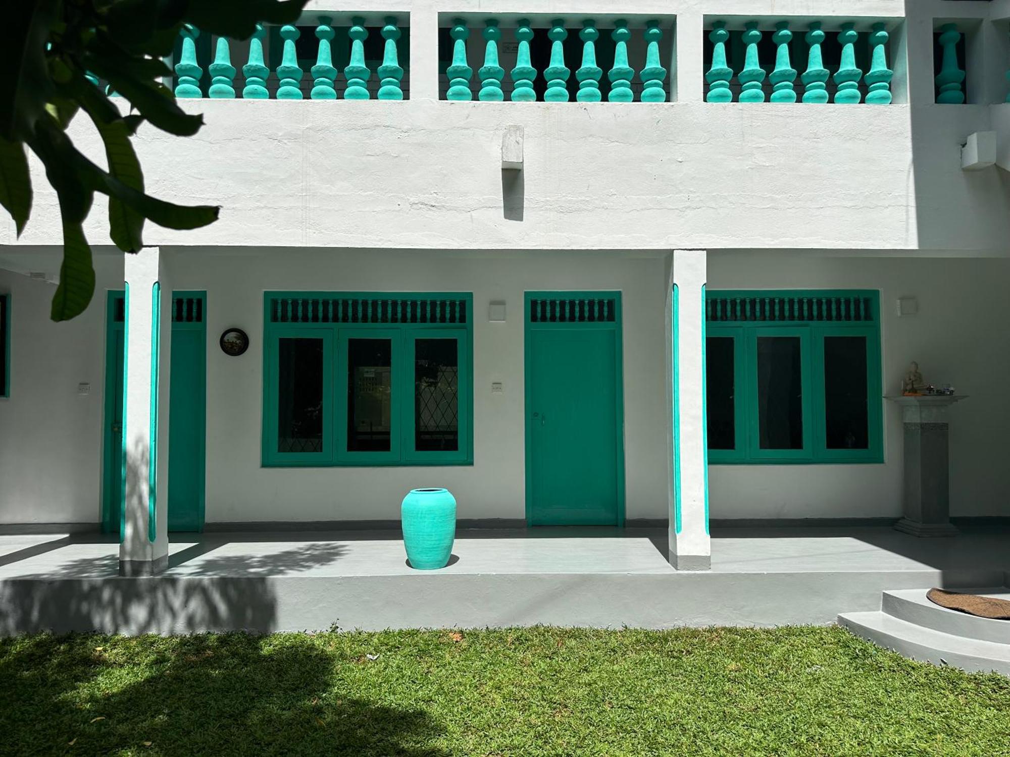 Villa 47 Hikkaduwa Bagian luar foto