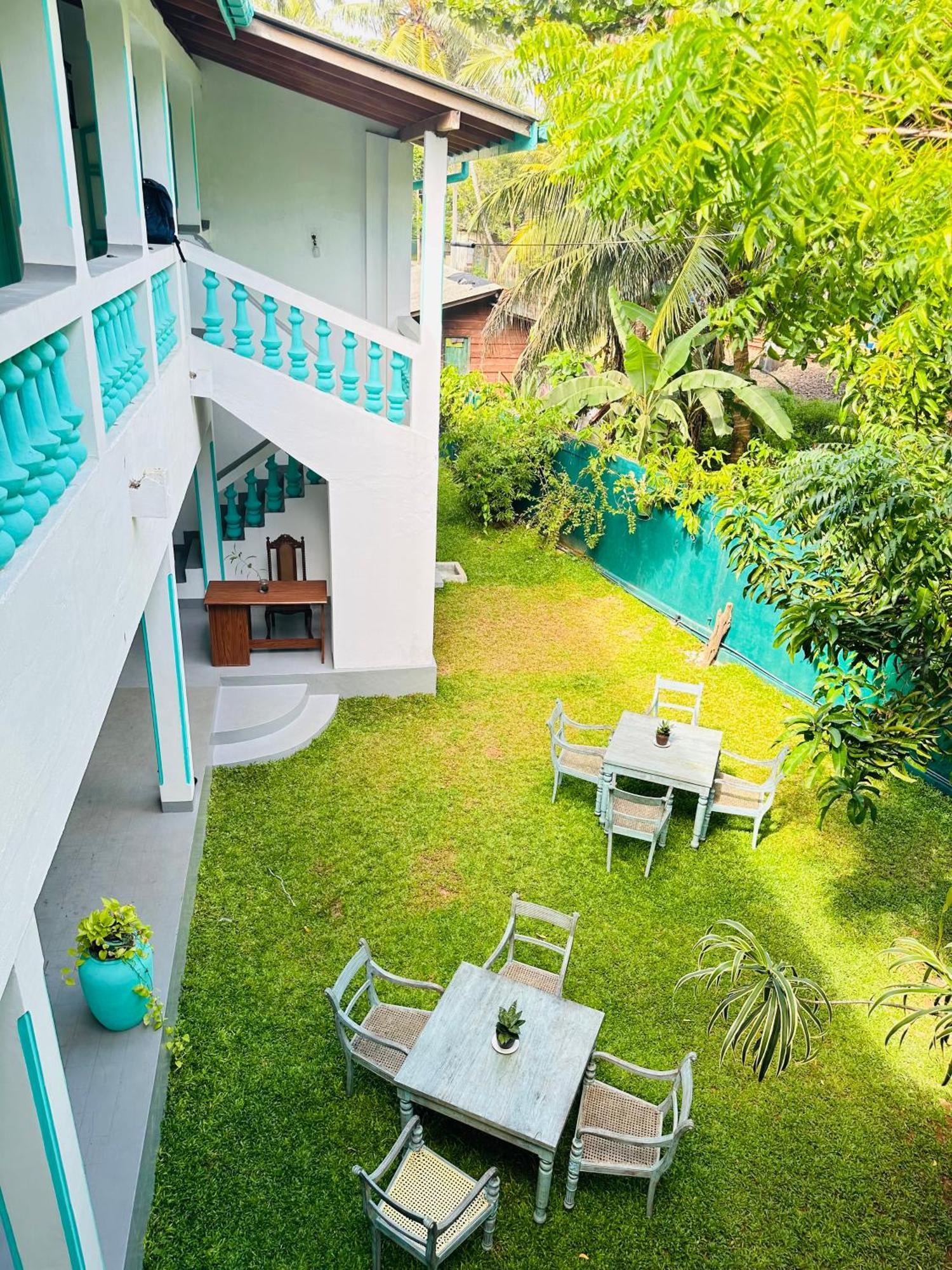 Villa 47 Hikkaduwa Bagian luar foto