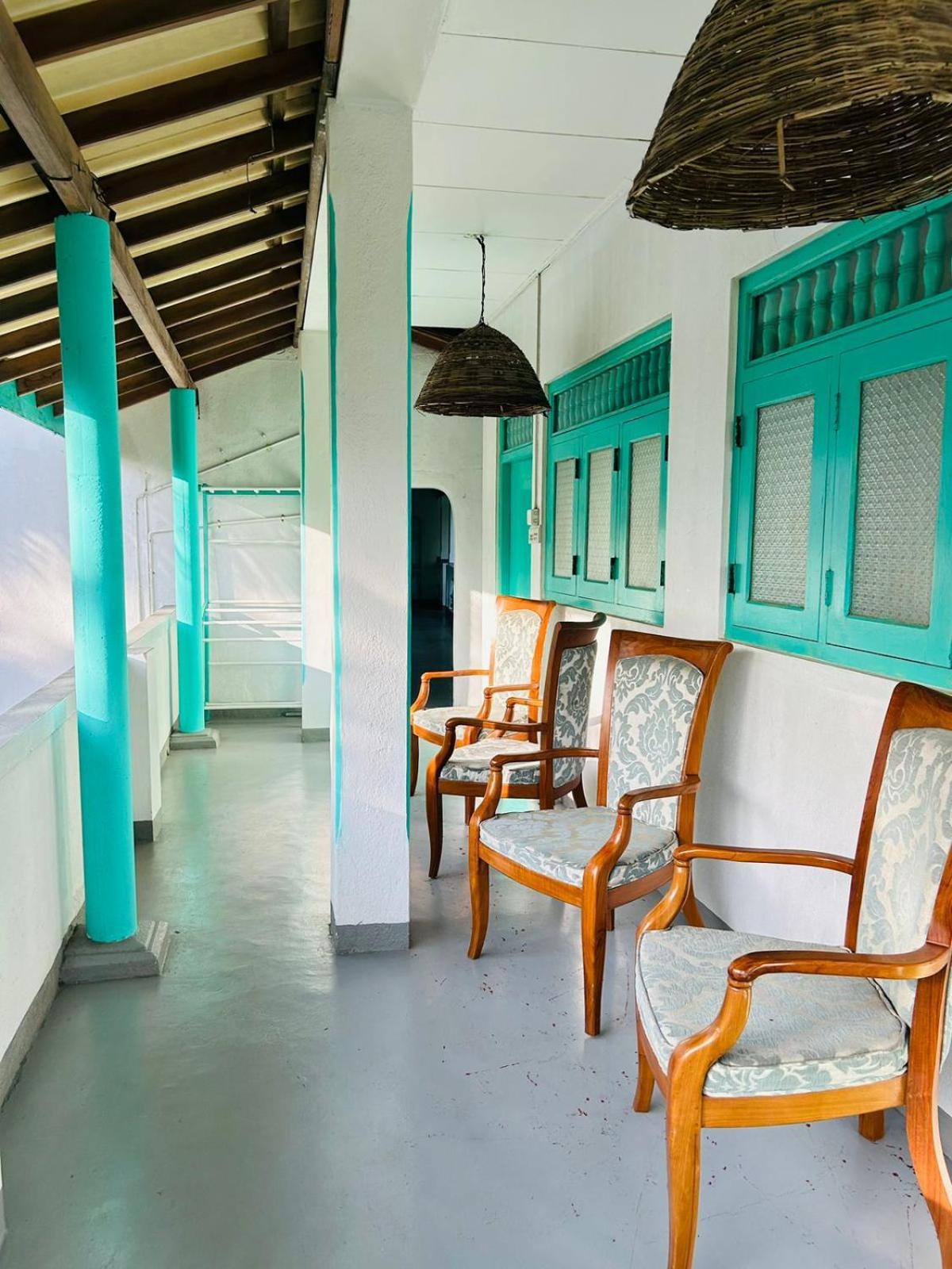 Villa 47 Hikkaduwa Bagian luar foto